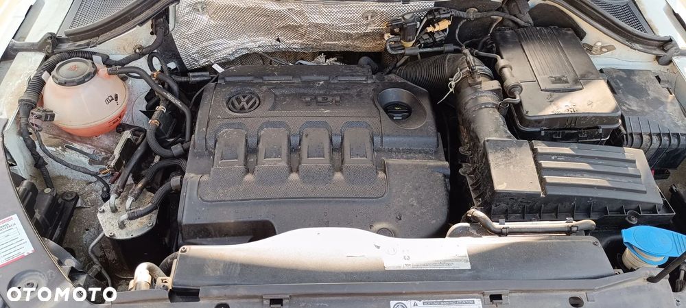 Volkswagen Tiguan - 10