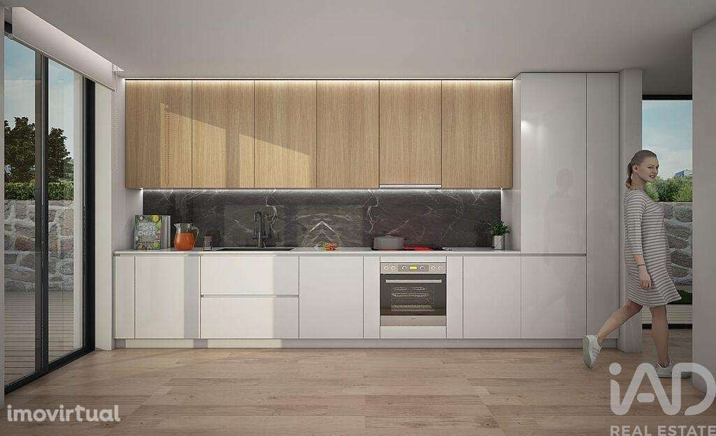 Casa / Villa T3 em Monte Córdova de 200,00 m2 - Grande imagem: 4/12