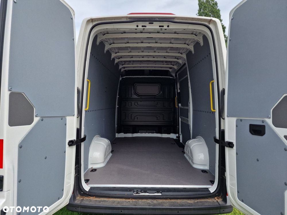 Volkswagen Crafter - 9