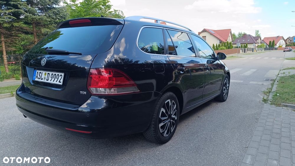 Volkswagen Golf 1.6 TDI DPF Comfortline - 9