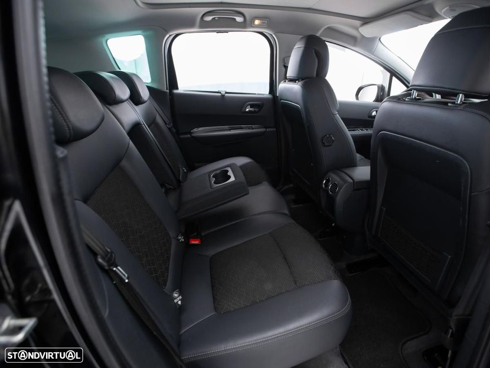 Peugeot 3008 - 11