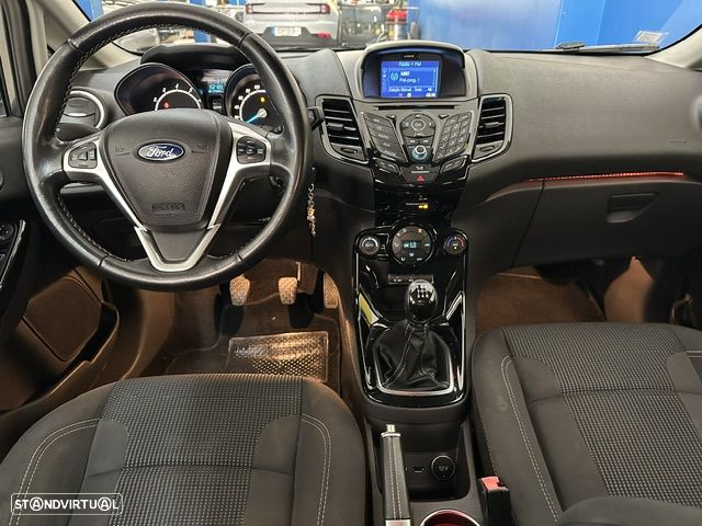 Ford Fiesta 1.0 EcoBoost S&S TITANIUM - 12