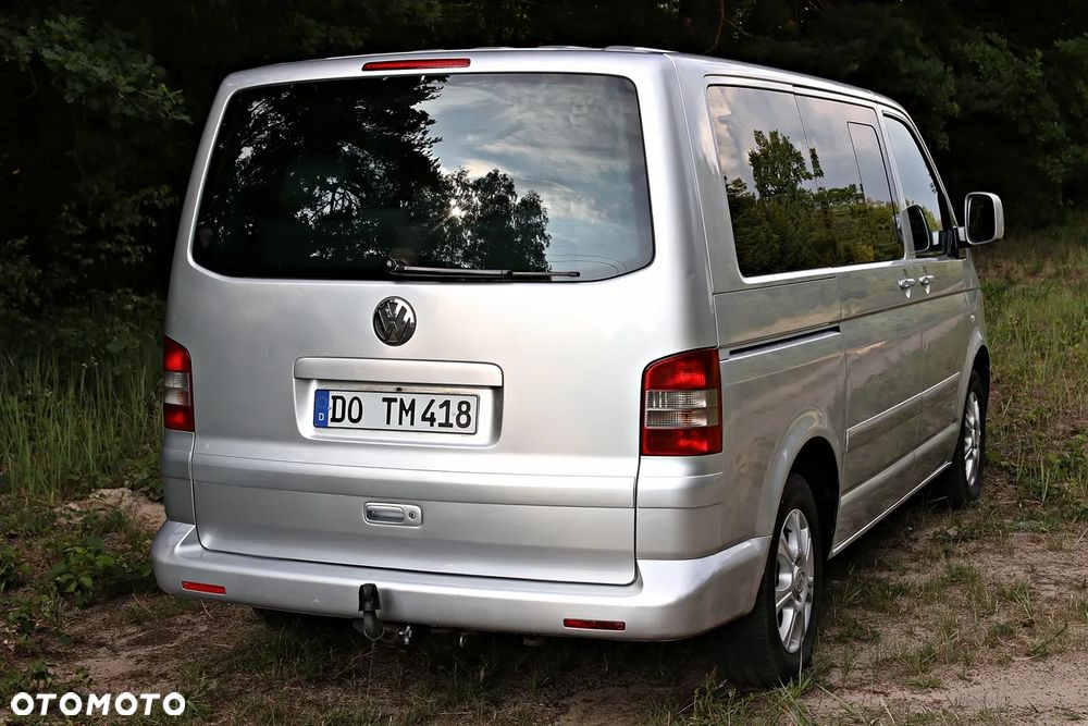 Volkswagen Multivan - 27