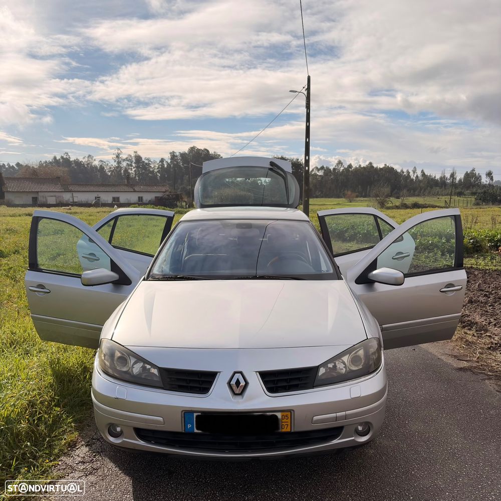 Renault Laguna 1.9 dCi Privilege - 10