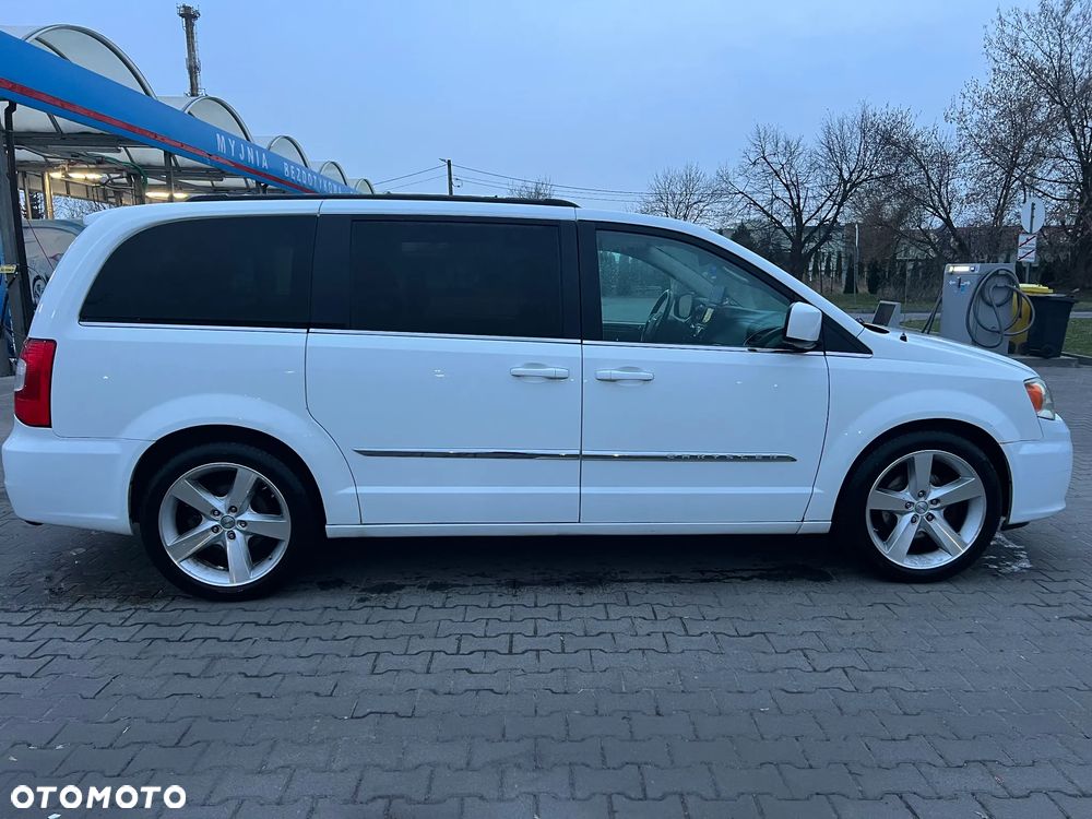 Chrysler Town & Country 3.6 Touring - 6