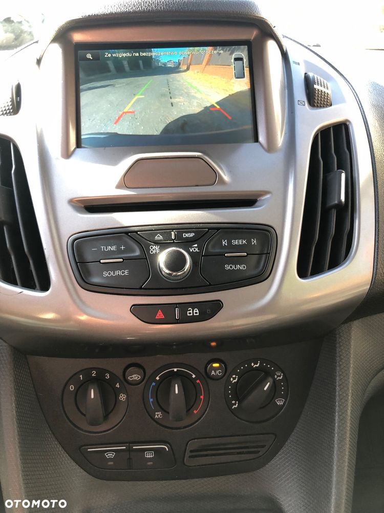 Ford Transit Connect - 12