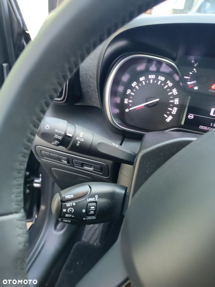 Citroën C3 Aircross PureTech 130 Stop & Start EAT6 OPF MAX - 32