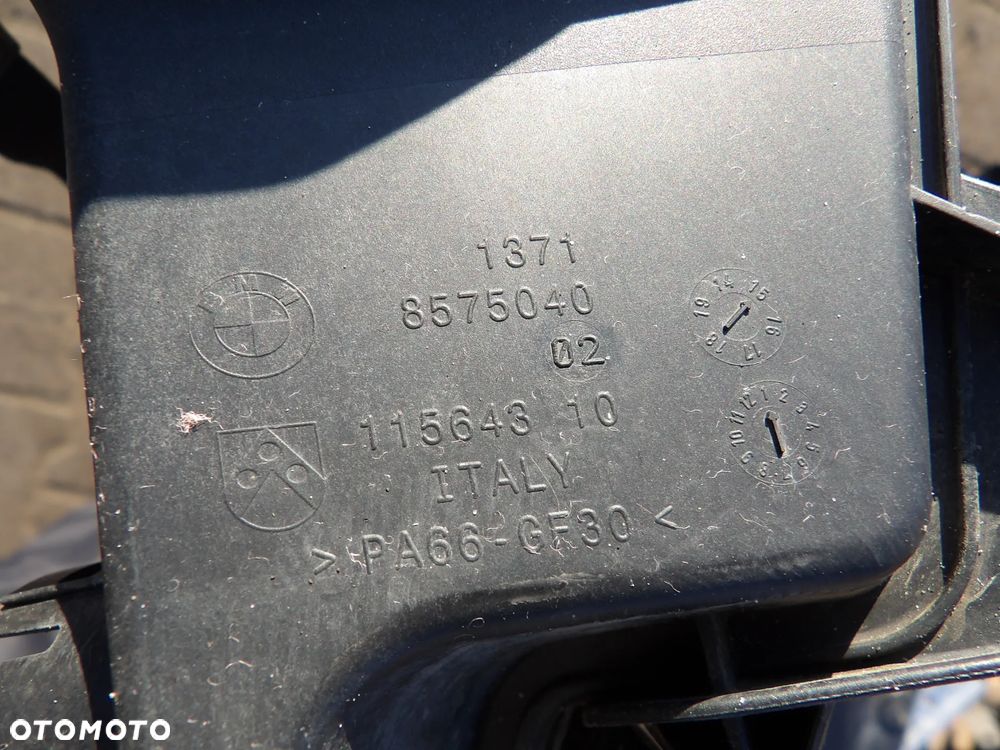 BMW - G11 - DOLOT - KANAŁ POWIETRZA - REZONATOR - 8575040 - 2