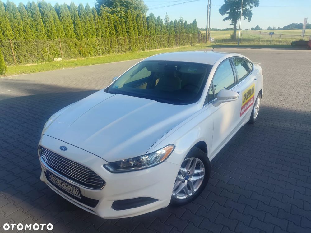 Ford Fusion - 2