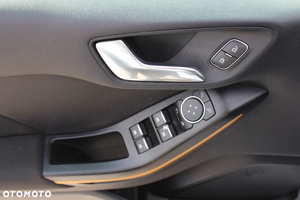 Ford Fiesta 1.0 EcoBoost S&S ACTIVE PLUS - 28