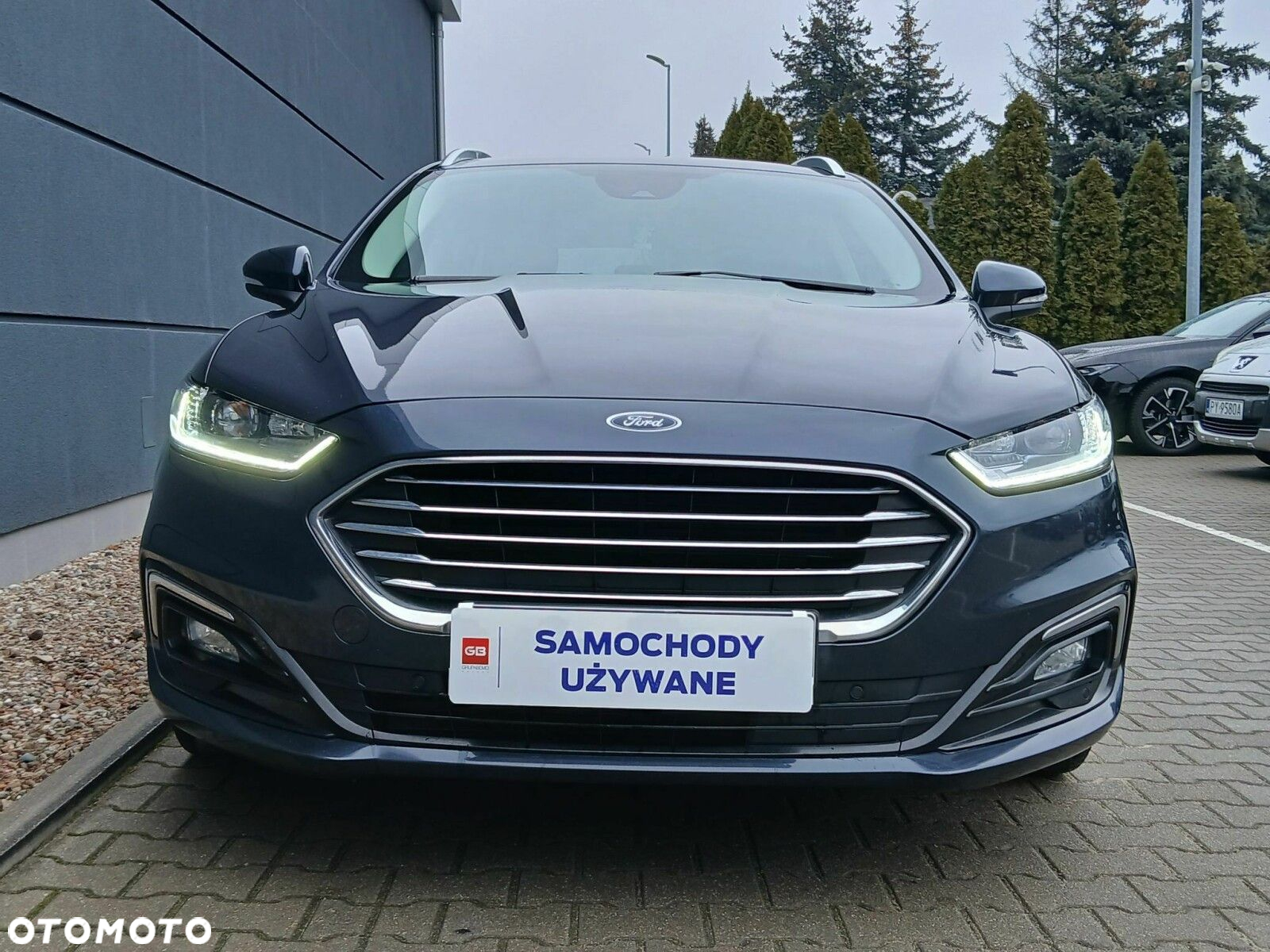 Ford Mondeo 2.0 Hybrid Titanium - 4