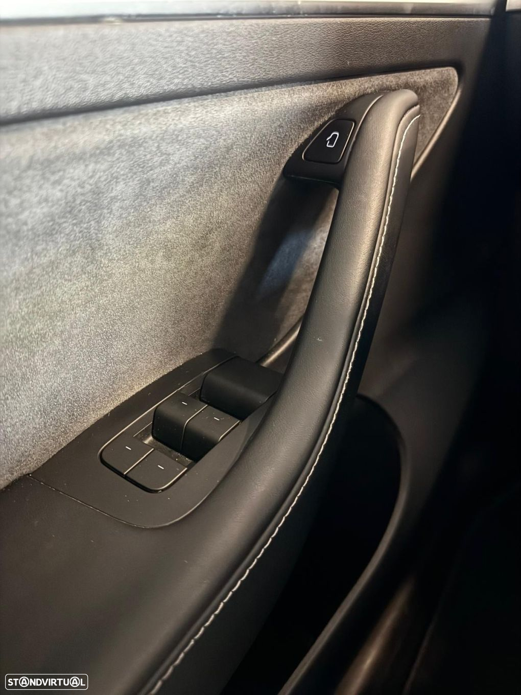 Tesla Model Y Tração Traseira - 16