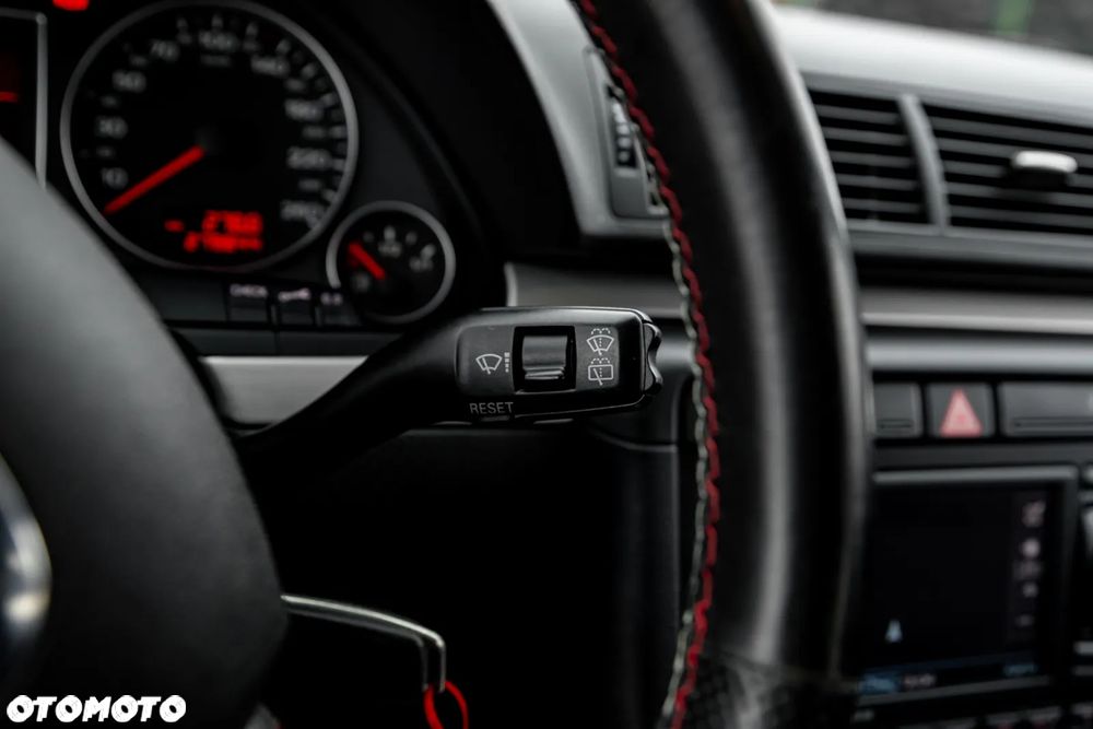 Audi A4 Avant 1.8T - 30