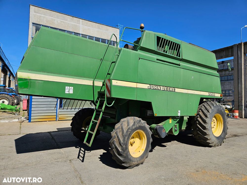 John Deere 2254 - 6
