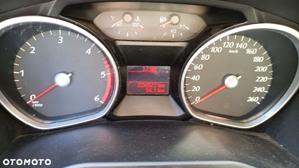 Ford Mondeo 1.8 TDCi Trend - 10