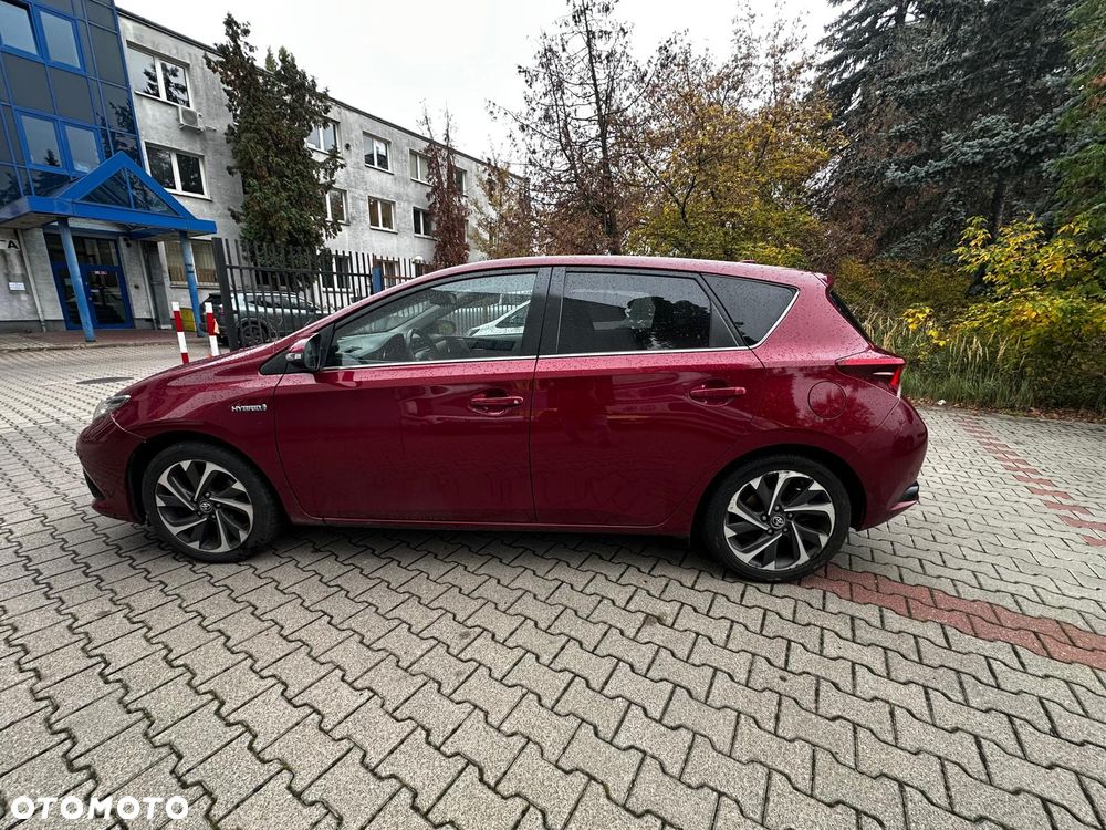 Toyota Auris 2018 photo 4