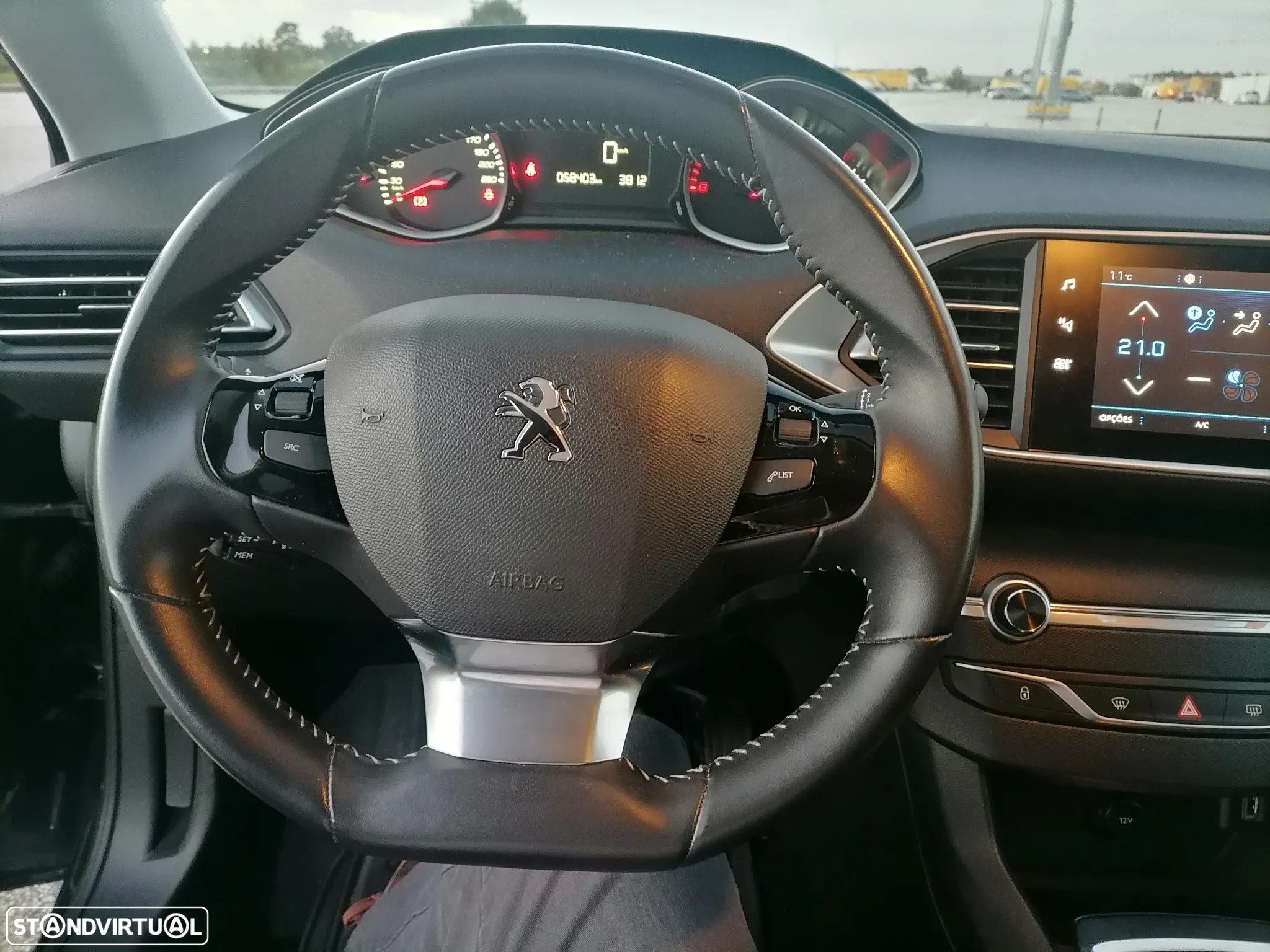 Peugeot 308 SW 1.5 BlueHDi Style - 10