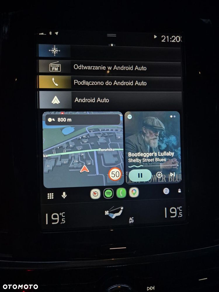 Volvo V90 D4 Momentum - 8