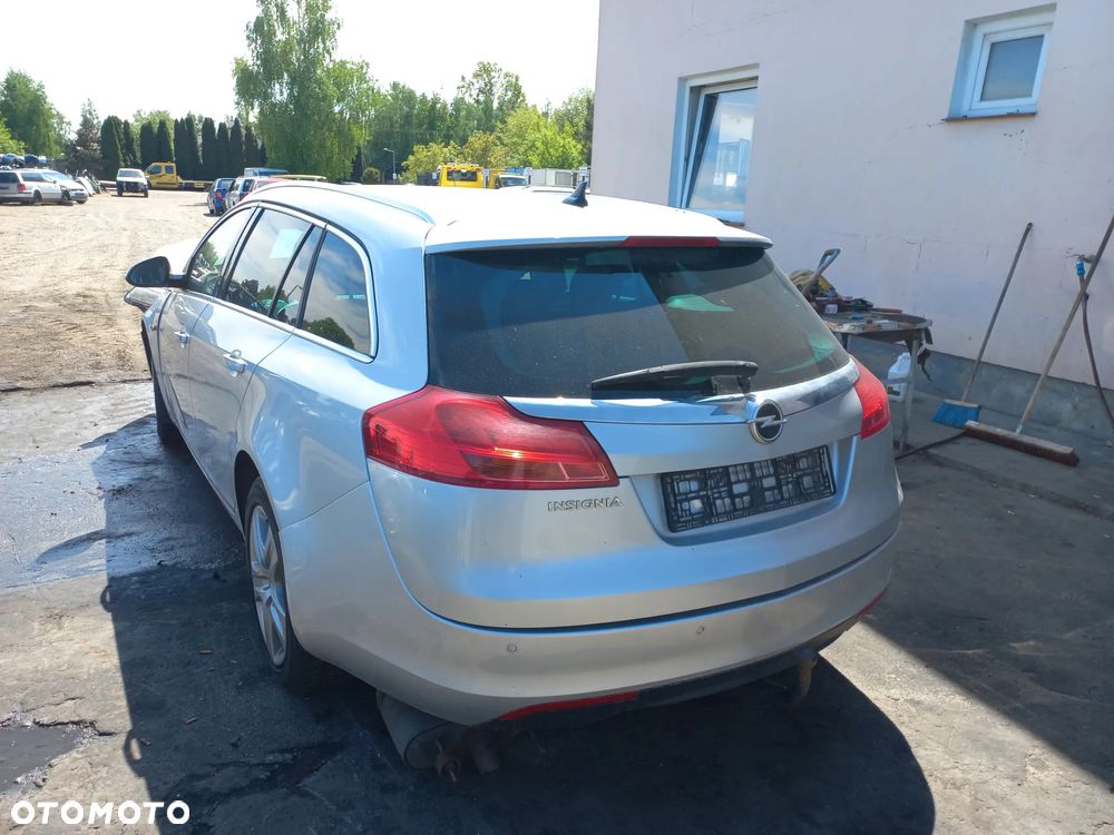 Opel Insignia  kombi 1.8 B 11r Z176 wszystkie części - 3