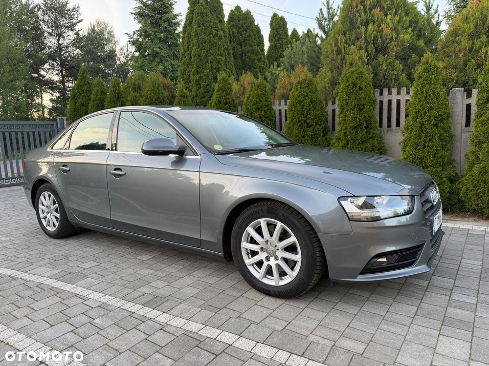 Audi A4 Limousine 2.0 TDI DPF Ambiente - 14