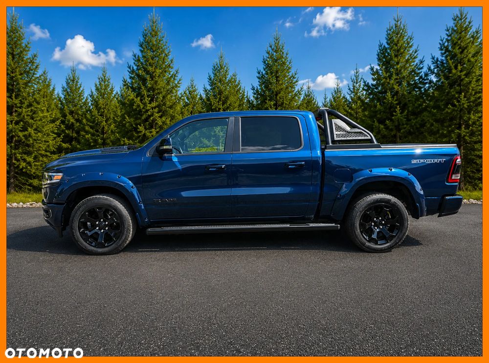 RAM 1500 Crew Cab Shortbed Bighorn - 2