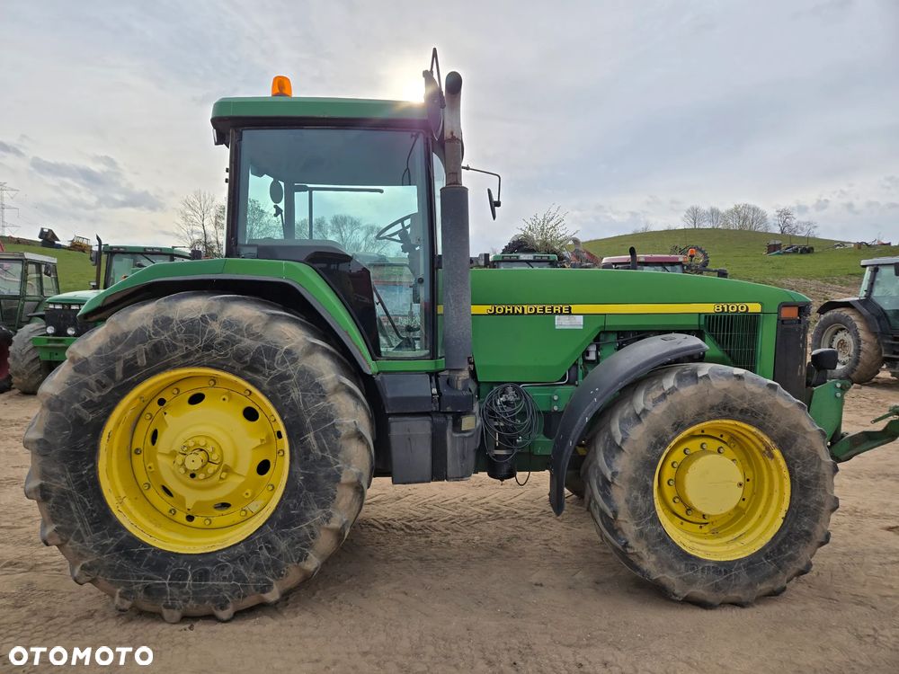John Deere 8100 Export 4WD - 4