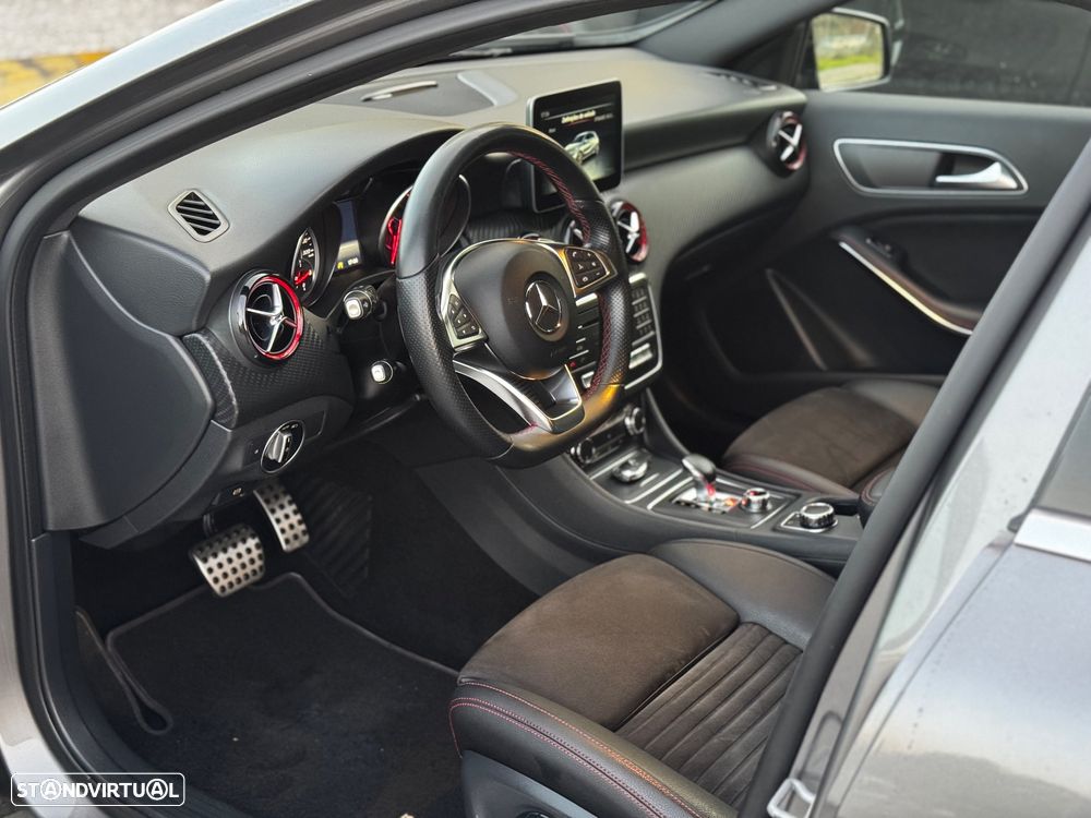 Mercedes-Benz A 45 AMG 4Matic Speedshift 7G-DCT - 29
