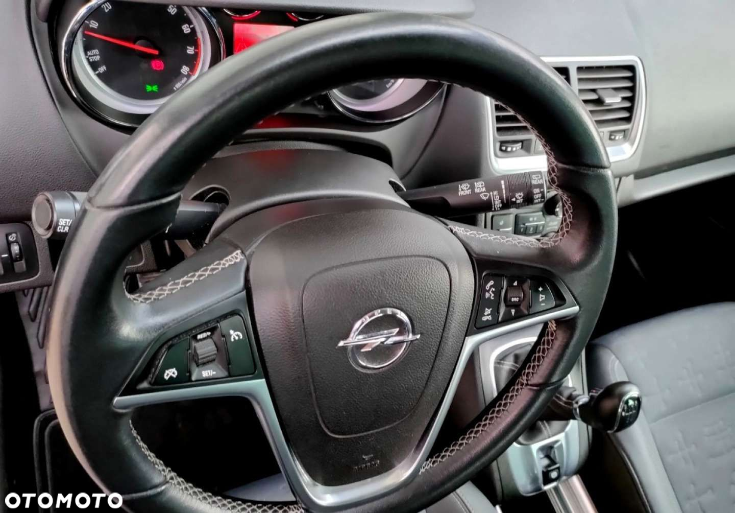Opel Meriva - 9