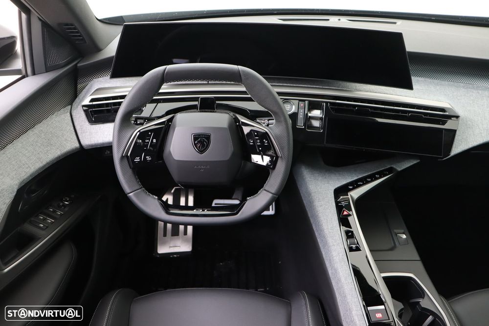 Peugeot E-3008 GT - 6
