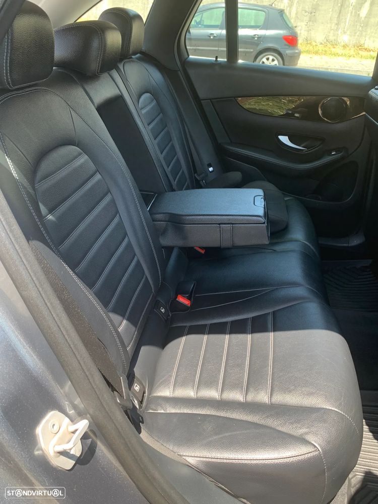 Mercedes-Benz GLC 220 - 18