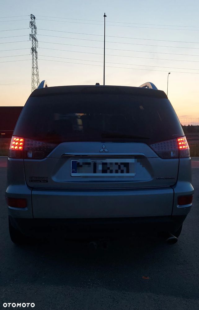 Mitsubishi Outlander 2.4 Intense + EU5 CVT - 31