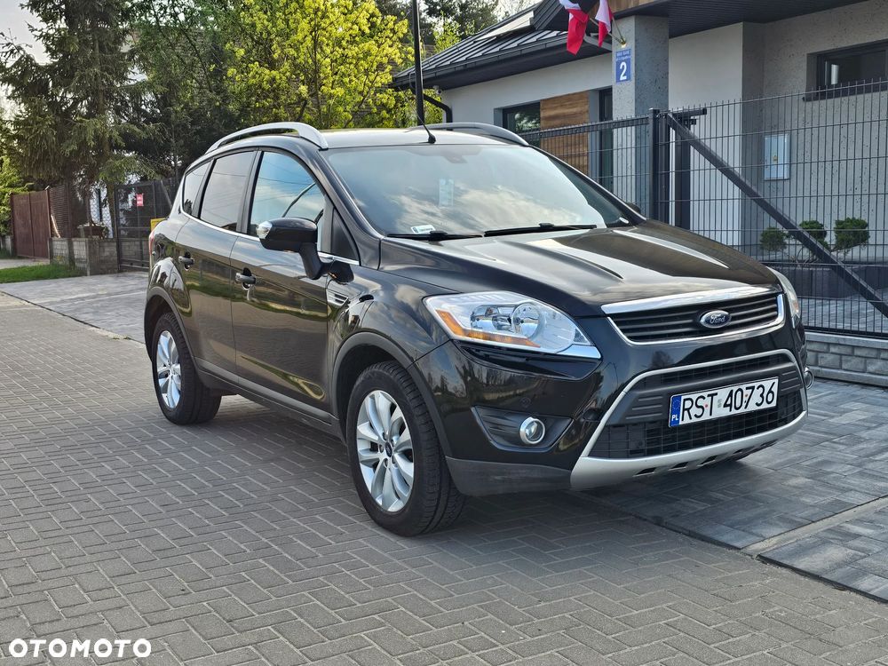 Ford Kuga 2.0 TDCi 2x4 Titanium - 8