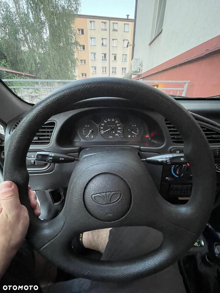 Daewoo Lanos 1.5 S - 4