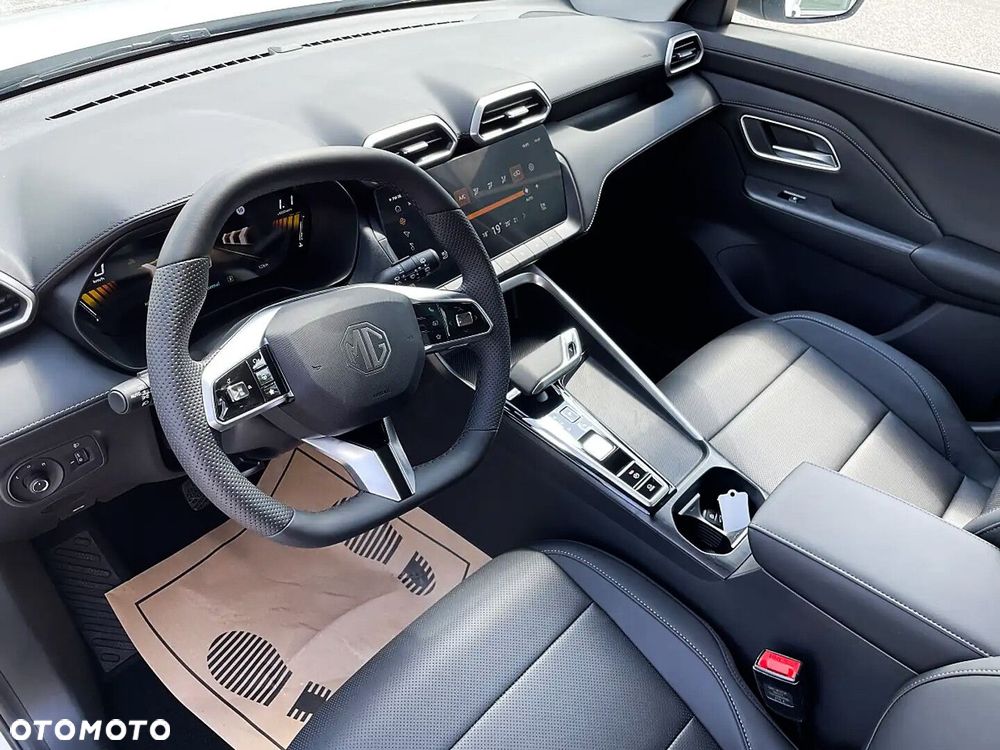 MG ZS Hybrid+ - 7