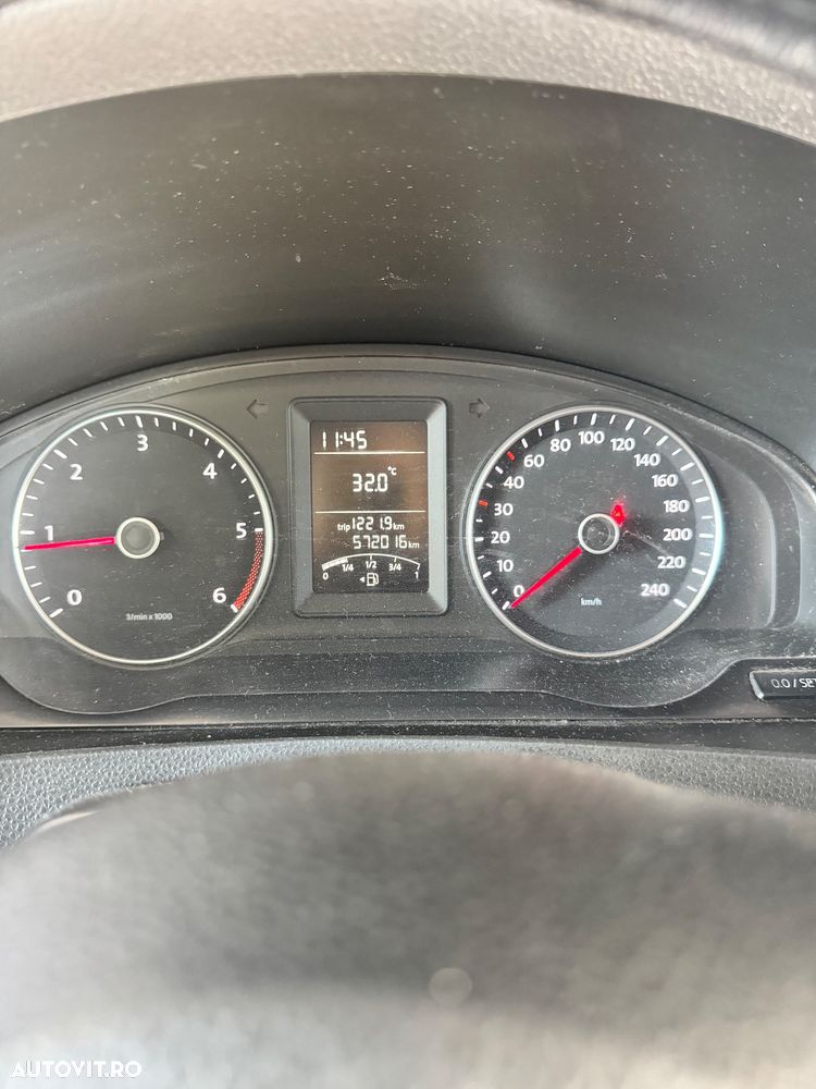 Volkswagen Transporter - 6