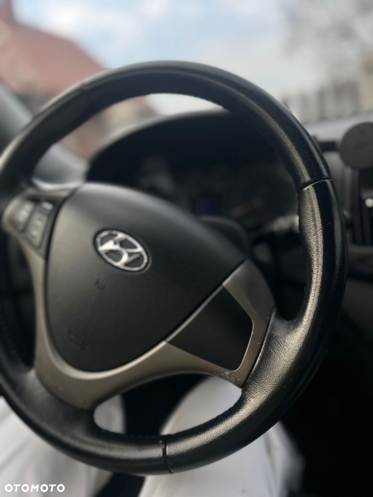 Hyundai i30 1.6 CRDi Classic - 17