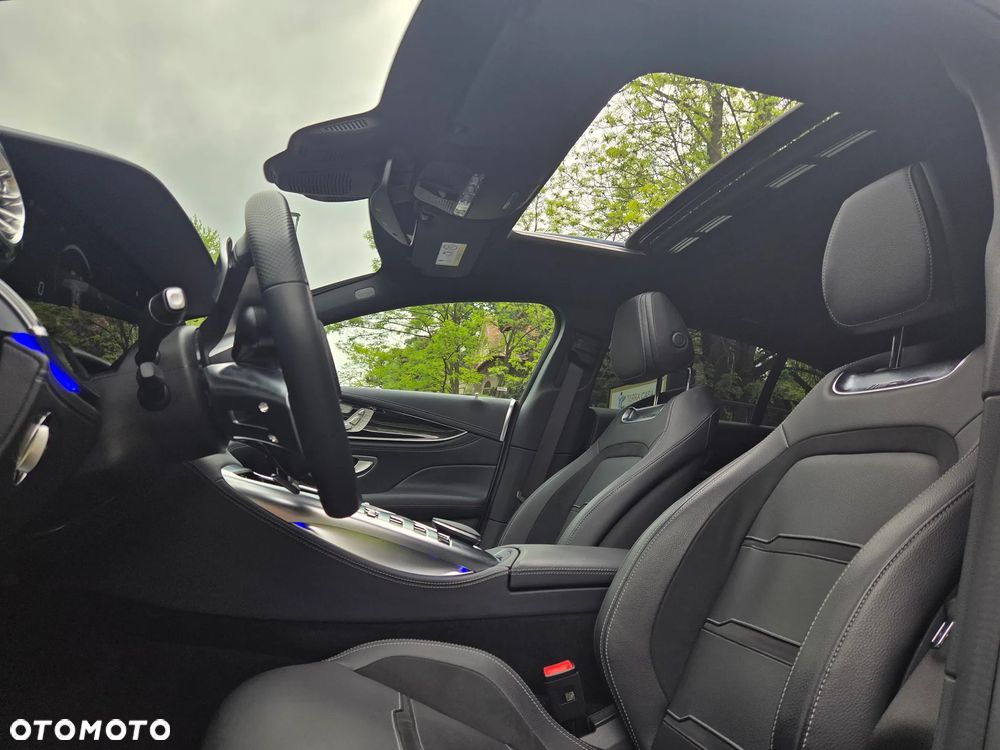 Mercedes-Benz AMG GT 43 4-Matic+ - 25