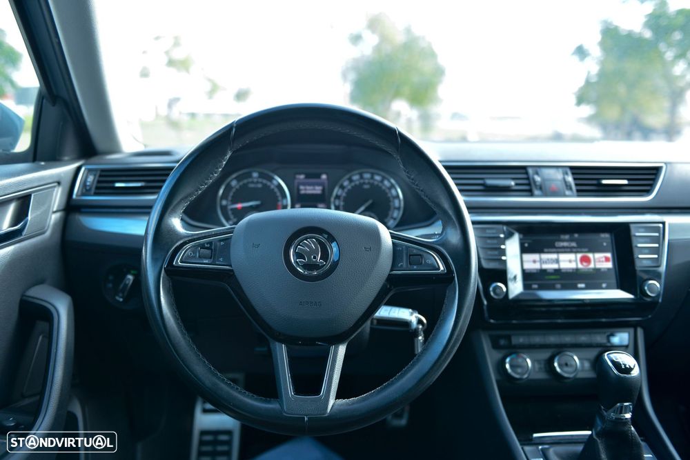 Skoda Superb Break 1.6 TDI Style - 19