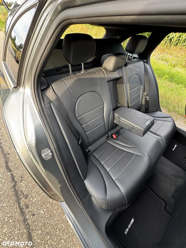 Mercedes-Benz Klasa C 220 d 9G-TRONIC - 26