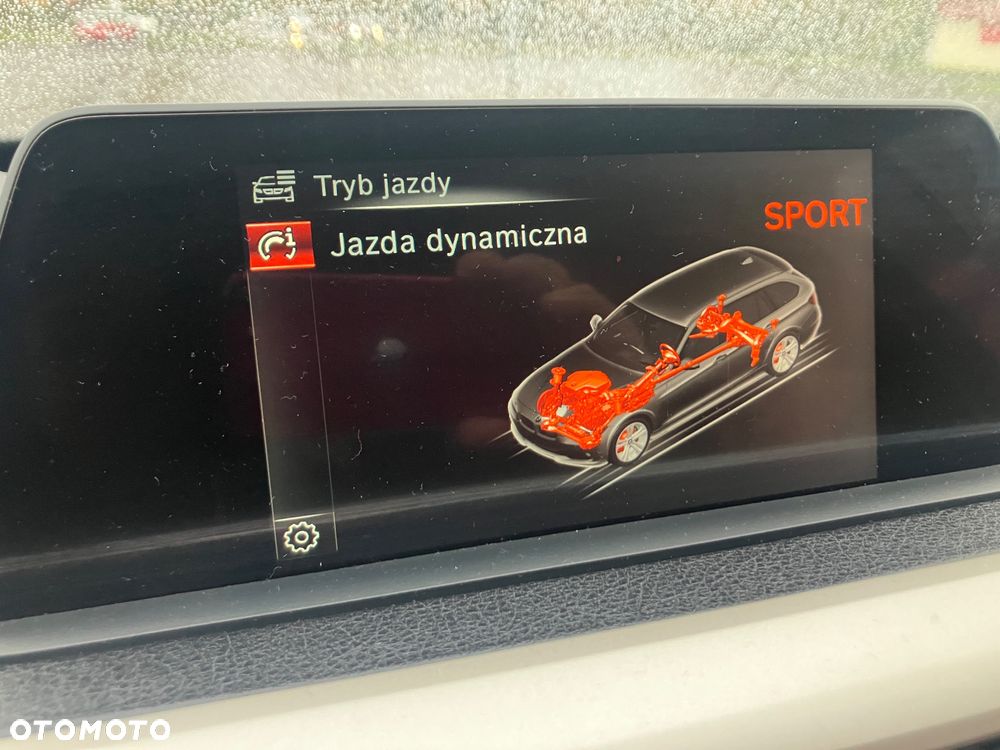BMW Seria 3 316d Touring - 17