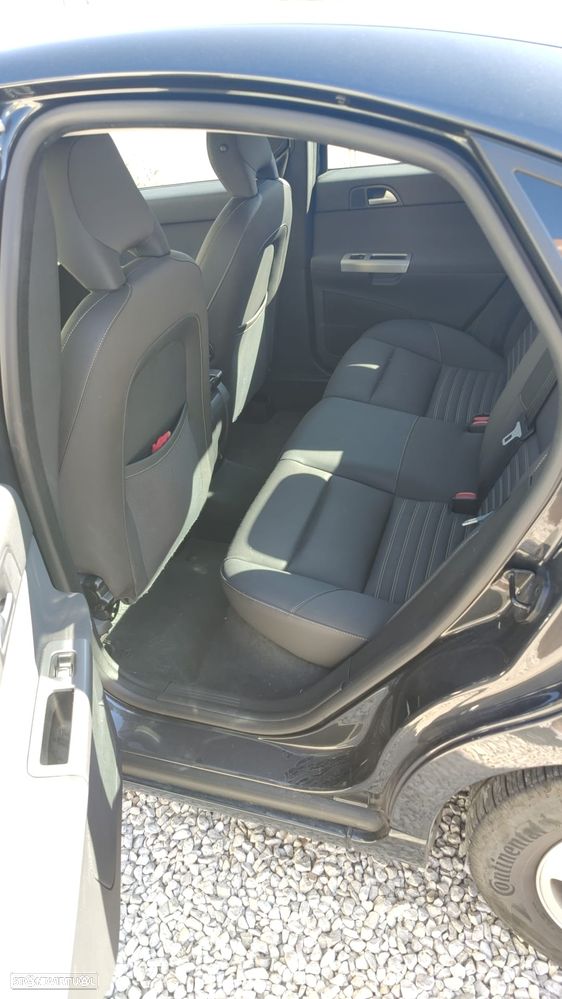 Volvo S40 1.8 Nível 3 - 7