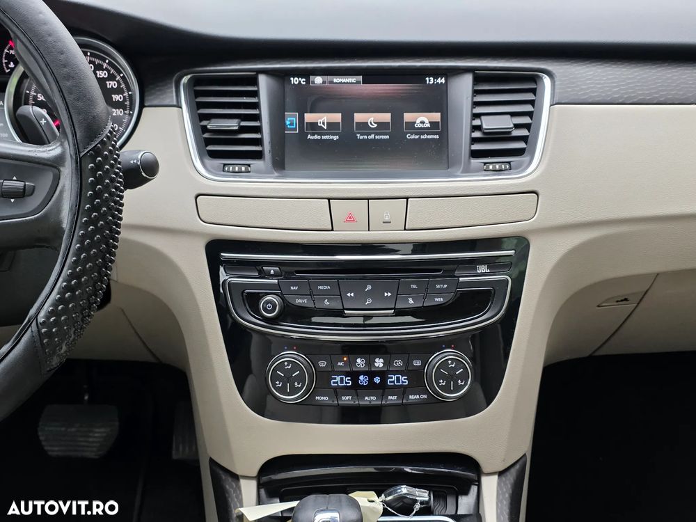 Peugeot 508 Hybrid4 Allure - 16