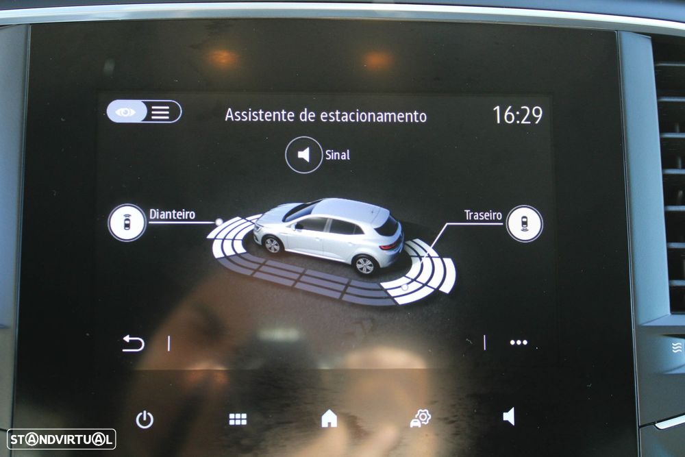 Renault Mégane 1.5 Blue dCi Limited - 41