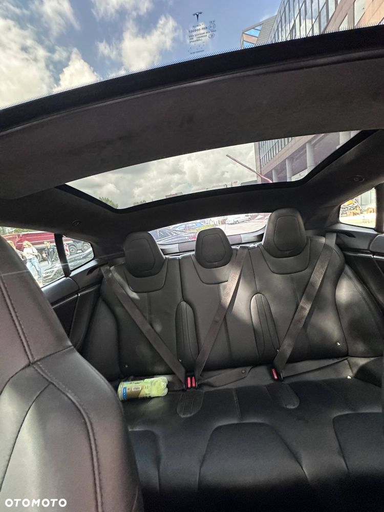 Tesla Model S Long Range Plus - 15
