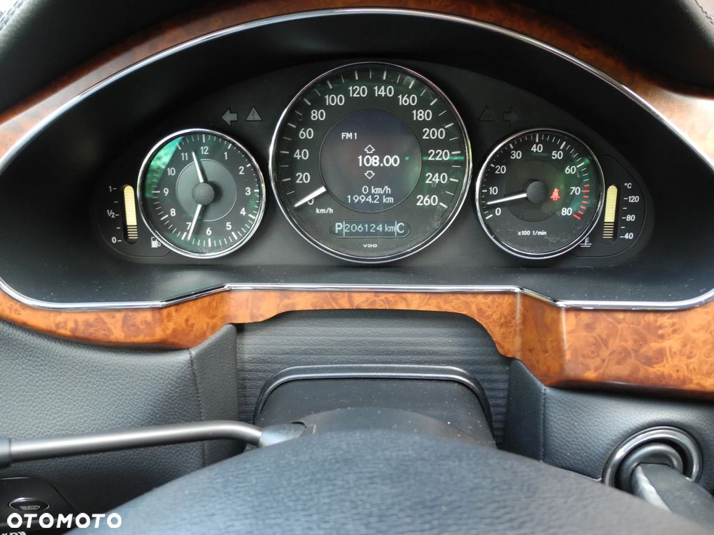 Mercedes-Benz CLS 350 CGI 7G-TRONIC - 12