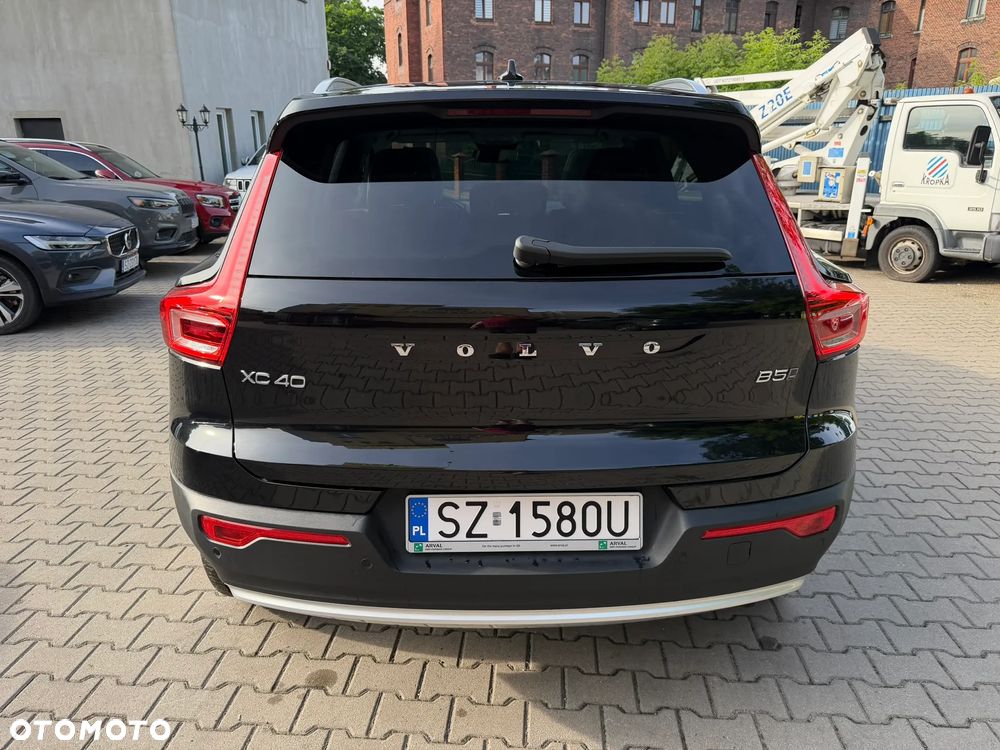 Volvo XC 40 B5 B AWD Ultimate Bright - 16