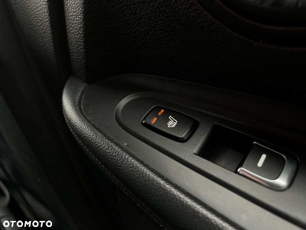 Kia Carens 1.6 GDI M - 20