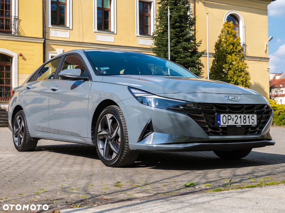 Hyundai Elantra 1.6 Smart - 4