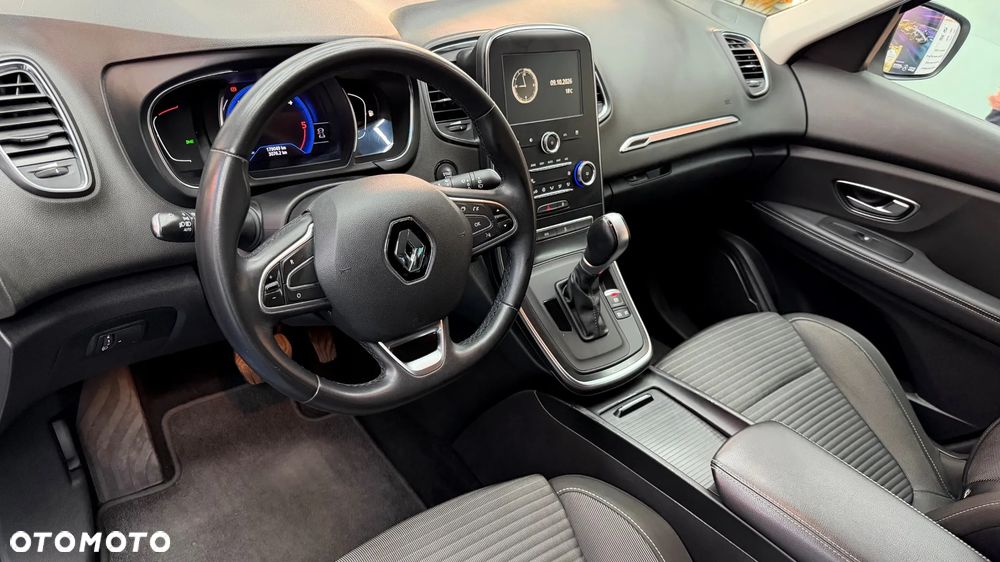 Renault Scenic - 26