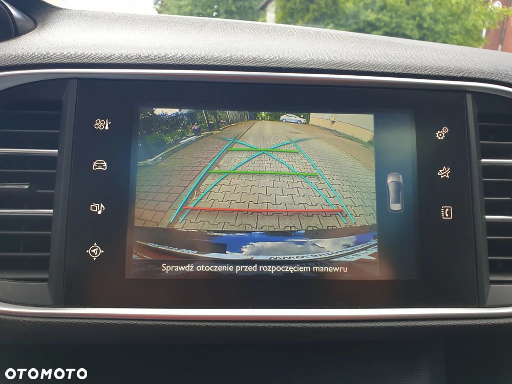 Peugeot 308 BlueHDi FAP 150 Stop & Start Allure - 26
